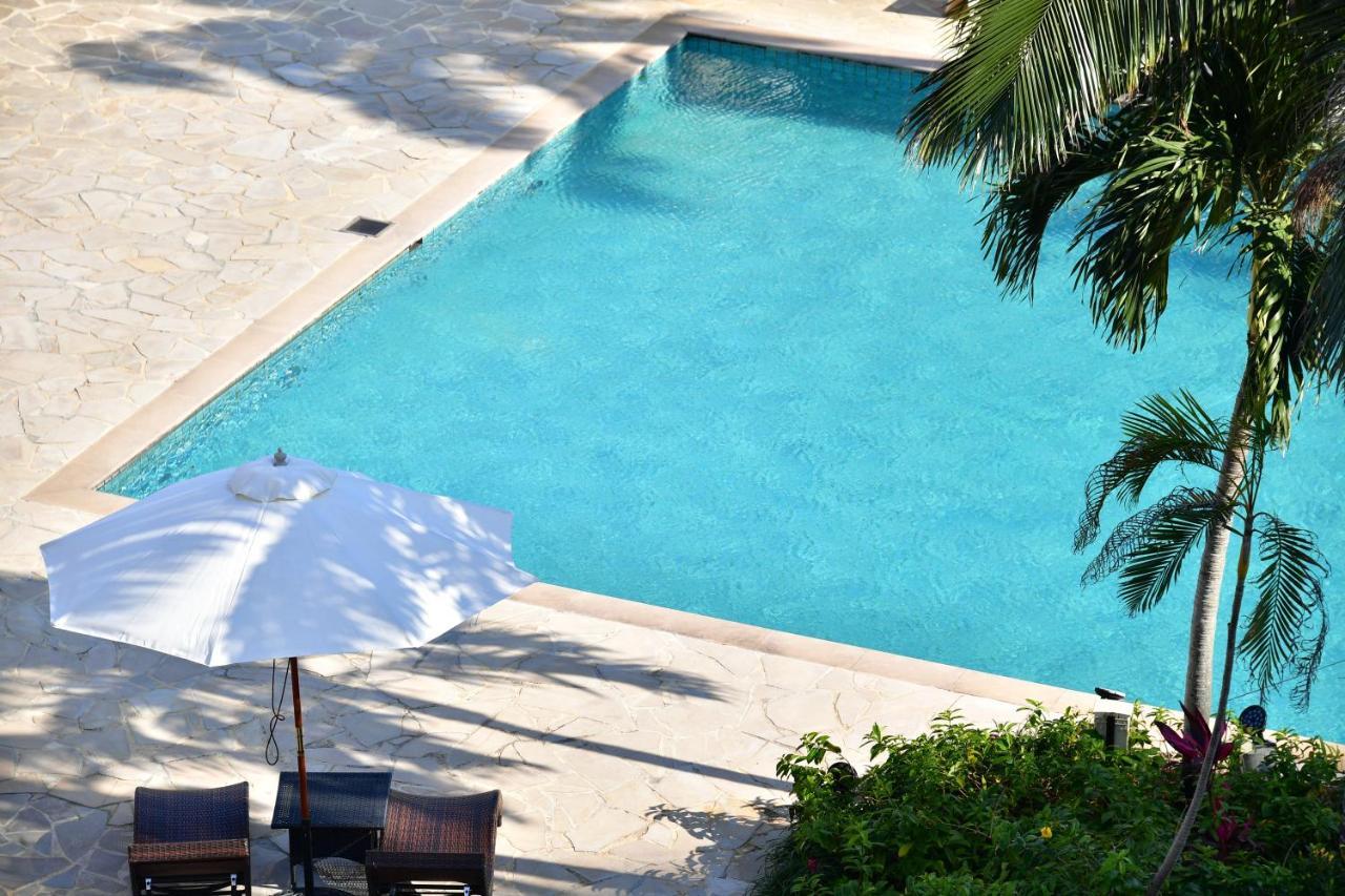 Hotel Robertson Harbor Miyakojima  Экстерьер фото